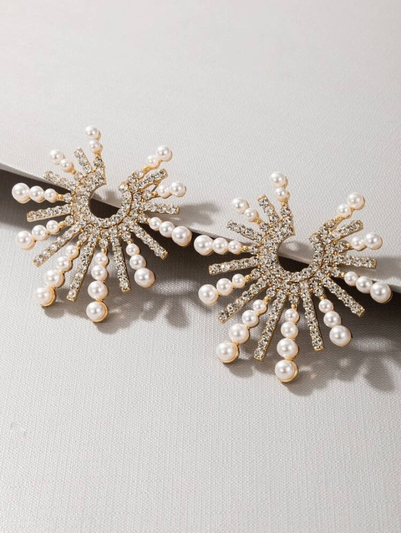 La Pearla Earrings